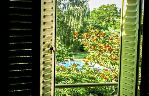 Suisnes Casa | LA VIDA ES HERMOSA - VILLA (con piscina) CERCA DE PARÍS Y DISNEYLAND.