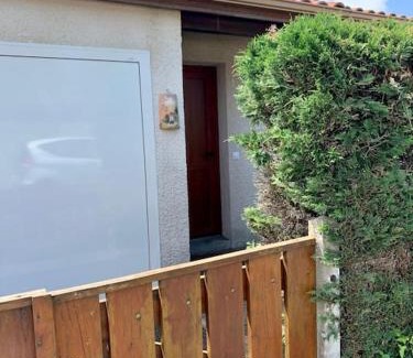 Capbreton Casa | La Villa Azur - Chaleureuse maisonnette avec piscine partagée
