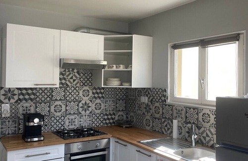Saint-Come-de-Fresne Apartamento | Apartamento-Baño Privado