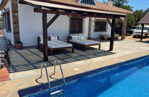 Iznajar Casa | La Villa del Lago