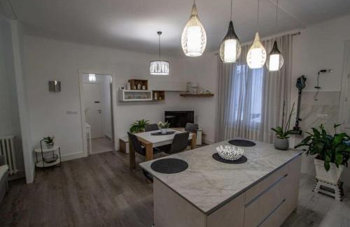Hendaye Apartamento | La Villa des Fleurs
