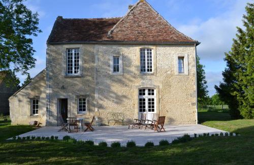 Vendeuvre Casa | La Villa Escuris