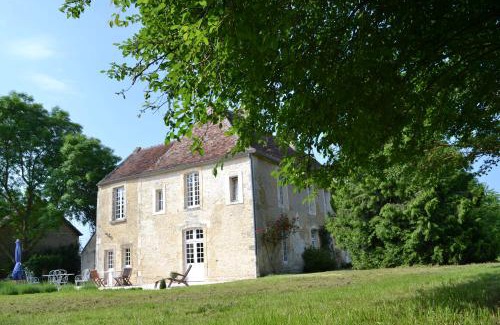 Vendeuvre Casa | La Villa Escuris