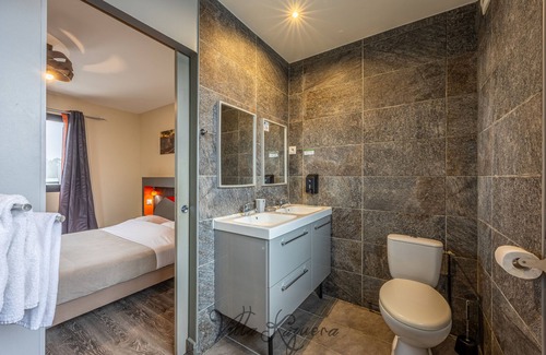 Cilaos Casa | La Villa Kazuera & Spa