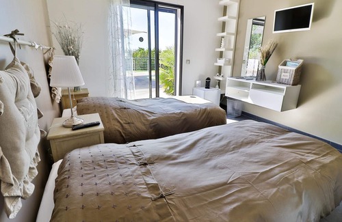 Cavalaire-sur-Mer Casa | La Villa Louancelie