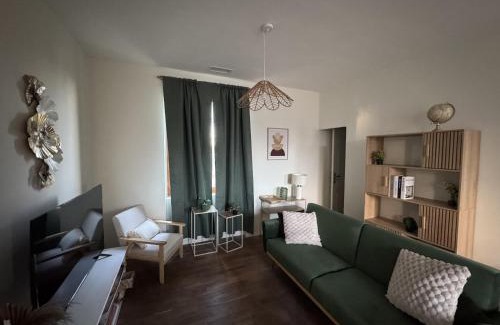 Brive-la-Gaillarde Villa | La Villa Pagnon - 3 Chambres
