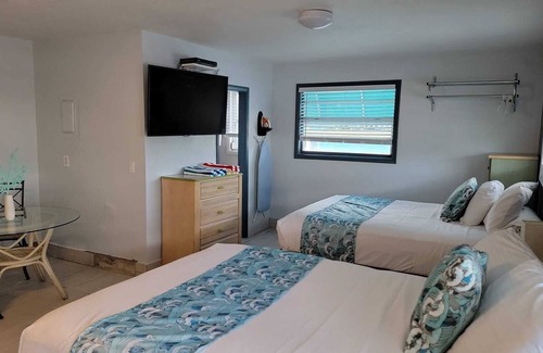 Fort Myers Beach Hotel | La Villa Resort