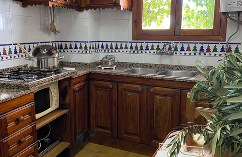 Iznajar Casa | La Villa, Alojamiento Rural ❤️