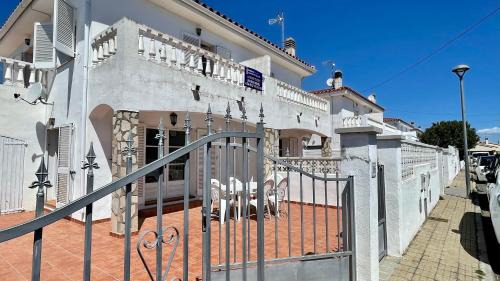 L'Escala Casa | La Vinya I - casas adosadas