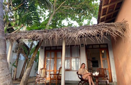 Patuwatha Casa | La-Vira Beach Villa
