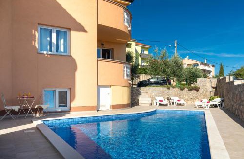 Salatic Apartamento | La Vista apartments with pool