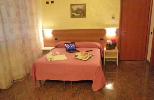 Castellanza Hotel | La Volpe Pescatrice