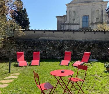 San Felice del Benaco Apartamento | La Volpe Rossa Rooms and Apartments
