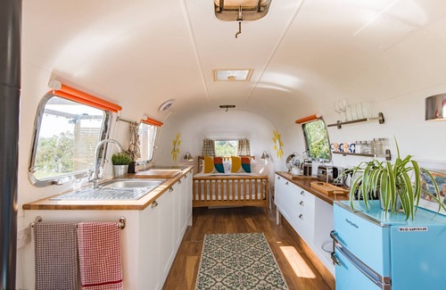 Folkestone Apartamento | La Vue - quirky accommodation in an Airstream with amazing views!