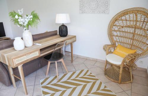 L'Houezel Apartamento | La vue du phare - Appartement neuf avec vue imprenable et acces crique