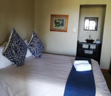Lanseria Cabina | La Vue Guesthouse