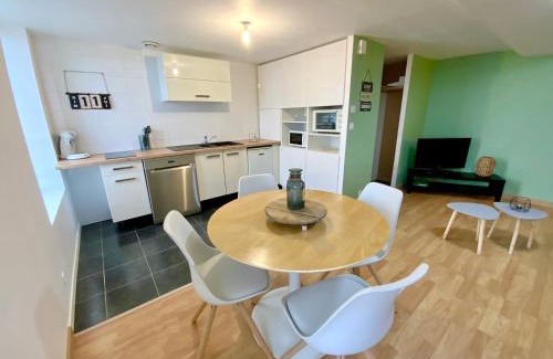 Saint-Denis-de-l'Hotel Apartamento | LA VUE LOIRE Appartement