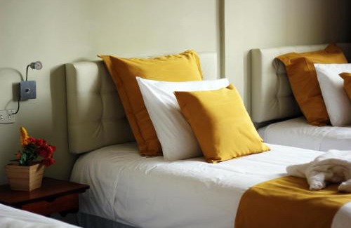 Puerto Baquerizo Moreno Hotel | La Zayapa Hotel
