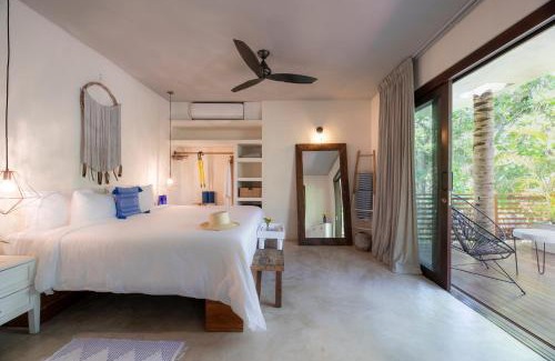 Zona Hotelera Hotel | La Zebra Tulum, a Small Luxury Hotel