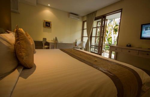 Singakerta Hotel | Labak River Hotel by EPS