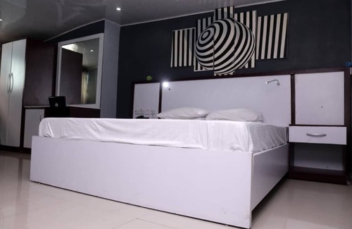 Port Harcourt Hotel | Labake Cottage Hotel