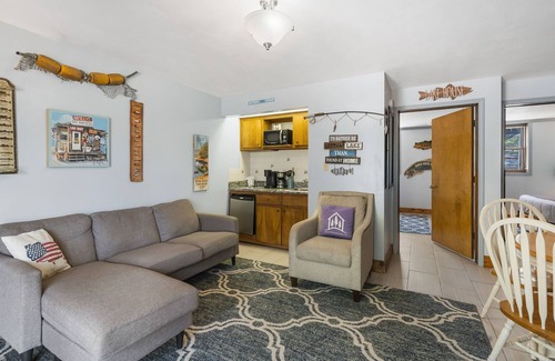 Big Cedars Apartamento | Suite de 2 hab., Justo en el lago Tablerock. ¡Pasos a la orilla! Cerca de Big Cedar Lodge Red Bud Cove