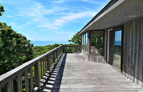 Montauk Casa | Amplia casa de playa en Montauk con vista al mar - Número de registro de alquiler 18-138