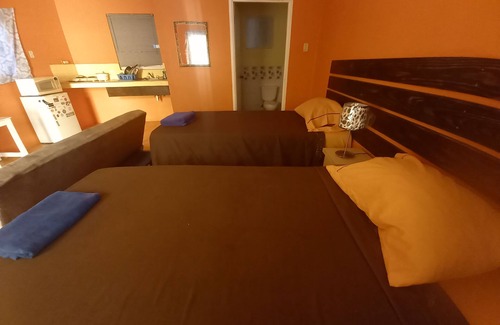 Eastwood Park Casa | Labrish Guest House
