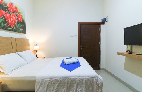 Panakkukang Casa | Labuana Homestay & Cafe Garden