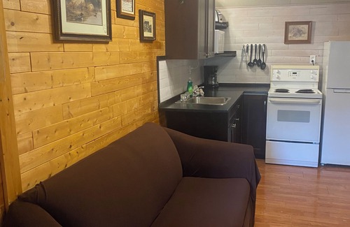 Bridge Lake Cabina | Lac Des Roches Resort