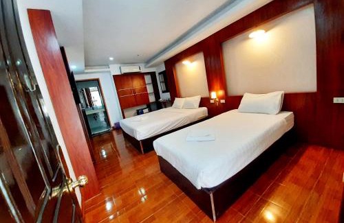 Vang Vieng Hotel | Lacasa Mountain View Hotel