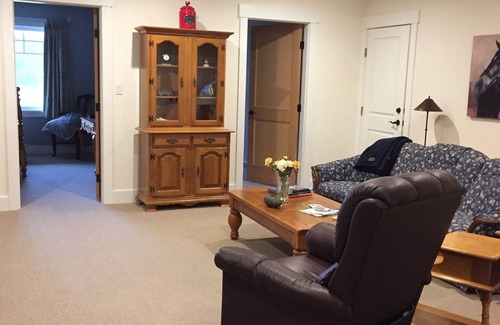 North Cowichan Otro | LACEY MEADOWS Acreage