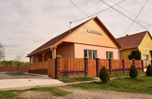 Tiszaorveny Casa | Ladik Vendégház