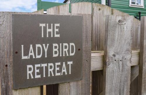 Skinningrove Casa | Lady Bird Retreat