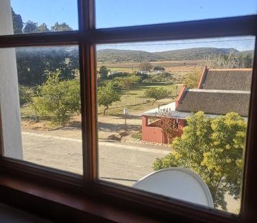 McGregor Casa | Lady Grey Walk Mcgregor Cottage