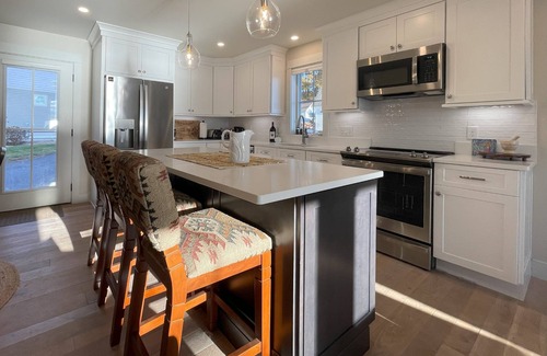 Laconia Casa | Lady of The Lake