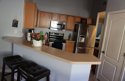 Tucson Casa | Lady T’s Serenity Getaway near TUS airport. Spacious 4Be home in charming Tucson