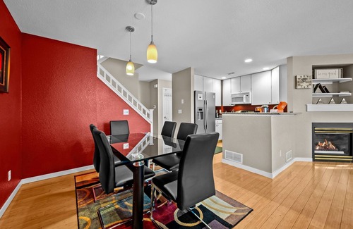 Lafayette Casa | Lafayette - Modern Townhome Getaway - Near Boulder!