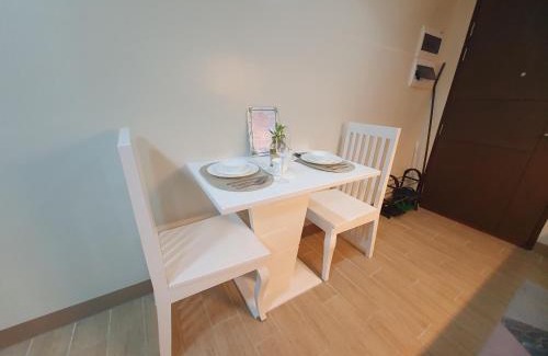 Iloilo Apartamento | Lafayette Park Square Condominium, Manduriao, Iloilo (15Z)