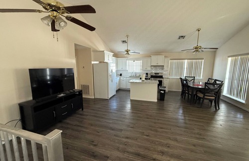 Barataria Casa | Lafitte House on the Water