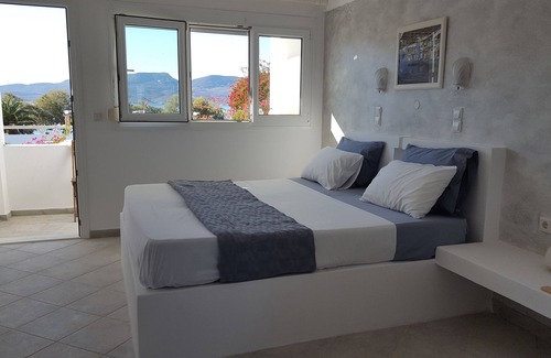 Adamas Hotel | Lagada Beach Hotel