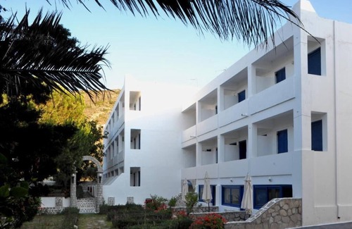 Adamas Hotel | Lagada Beach Hotel