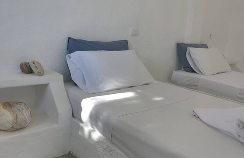 Adamas Hotel | Lagada Beach Hotel