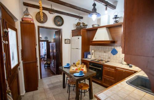 Gythio Casa | Lagadaki guest house