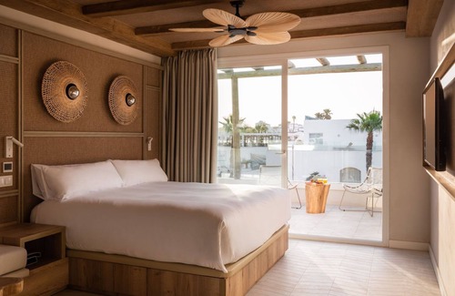 Cala'n Bosch Hotel | Lago Resort Menorca Suites del Lago - Adults Only