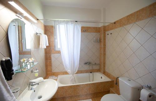 Ioannina Apartamento | Lago sul fondo