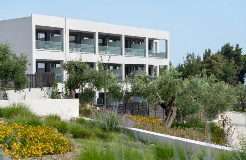 Lagomandra Complejo | Lagomandra Luxury Suites with Private Pools