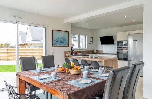Treffiagat Casa | Lagon bleu by Interhome