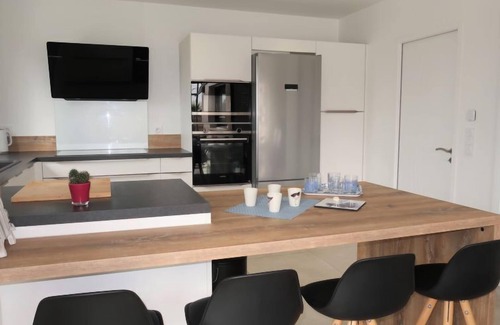 Treffiagat Casa | Lagon bleu by Interhome