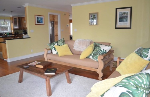 West Alameda Casa | Lagoon House
